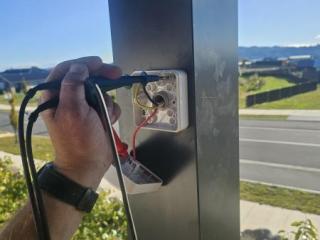 OUTDOOR POWER SUPPLY