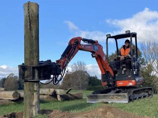 EXCAVATOR HIRE