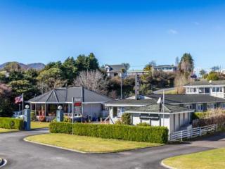 ACCENT ON TAUPŌ MOTOR LODGE