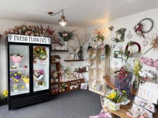 Nikki's Flowers
