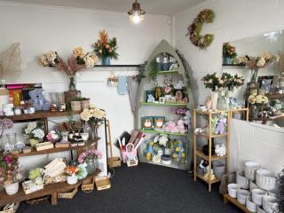 LOCAL FLOWER & GIFT SHOP