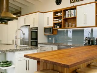 Kitchen Joinery Design & Installation