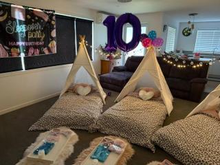 TEEPEE SLEEPOVER TEEPEE SLEEPOVER