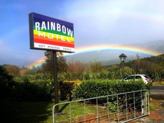 THE RAINBOW MOTEL ACCOMMODATION 