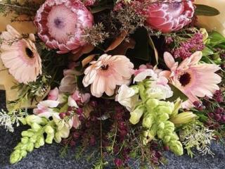 FRESH FLOWERS