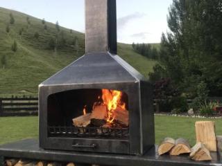  MAHUIKA OUTDOOR FIREPLACES