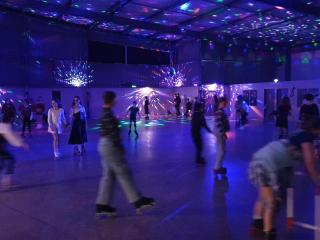 SKATESCOOL TAUPŌ ROLLER DISCO SKATESCOOL TAUPŌ ROLLER DISCO