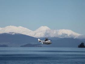 Taupō's Floatplane