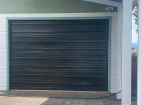 Garage Door Painting