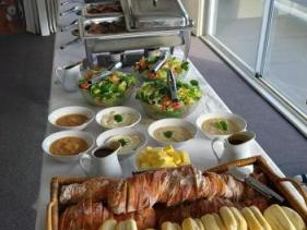 BUFFET DINING