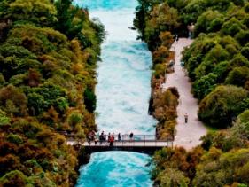 Huka Falls Walk