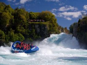 Huka Falls Jet