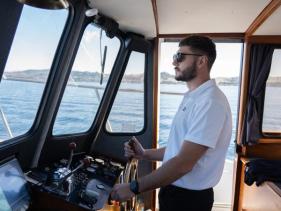 LOLOMA CHARTERS - GREATLAKE ADVENTURES